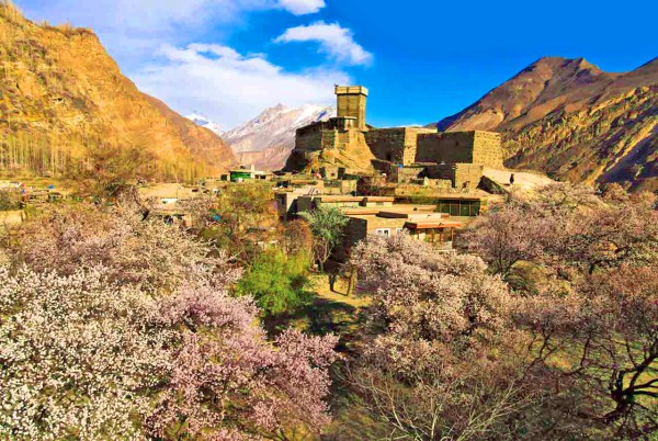 TOUR DU LỊCH PAKISTAN KỲ VĨ VÀ DỊU ÊM NĂM 2026 KHỞI HÀNH TỪ HÀ NỘI SÀI GÒN - DU LỊCH HUNZA PAKISTAN NƠI MÙA XUÂN REO CA