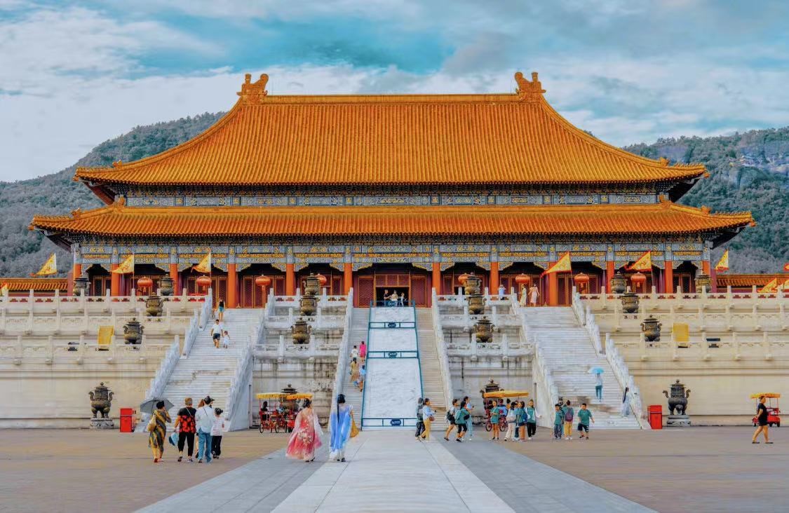 TOUR DU LỊCH BẮC KINH HÀNG CHÂU TÔ CHÂU THƯỢNG HẢI Ô TRẤN CÔNG VIÊN DISNEYLAND 8 NGÀY 7 ĐÊM BAY HÀNG KHÔNG CHẤT LƯỢNG CAO VIETNAM AIRLINES HOẶC AIR CHINA 